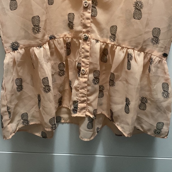 Someone said pineapple 🍍 🍍🍍👀 - Picture 6 of 9